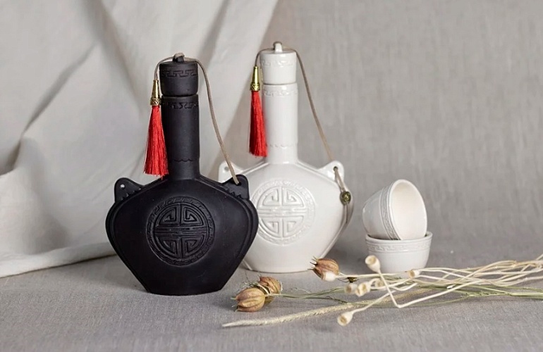 Магазин сувенирной продукции «Мастерская Халги». 