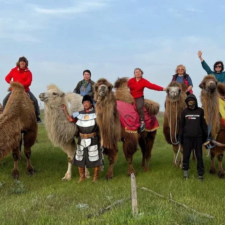 Туристический клуб «Верблюжий остров». 