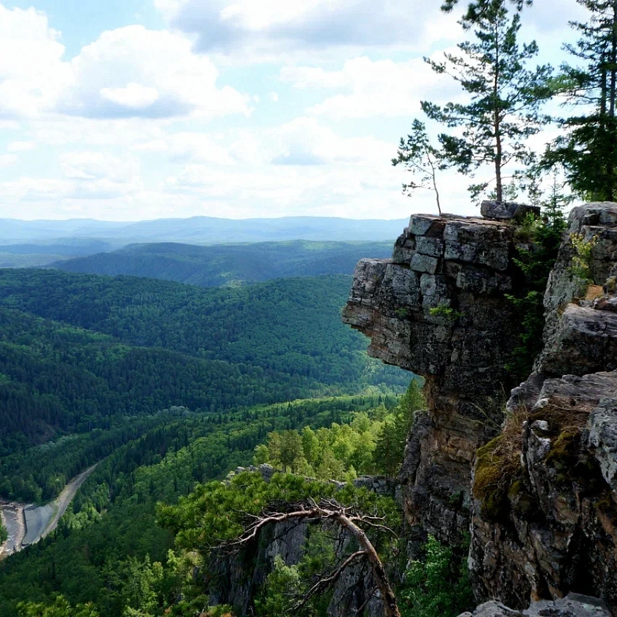 Айгирские скалы. 
