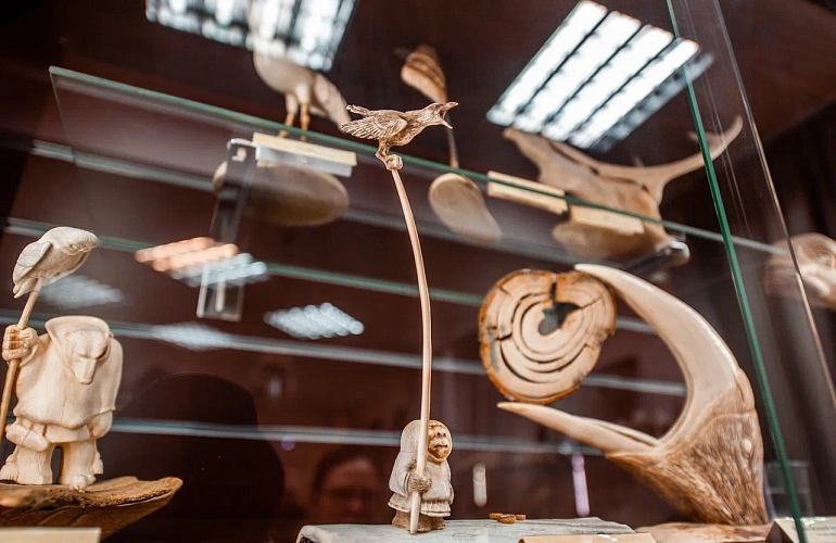 Галерея сувенирной продукции «Легенды Сибири». 