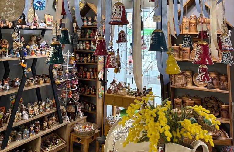 Магазин сувениров «Новый Вятич». 