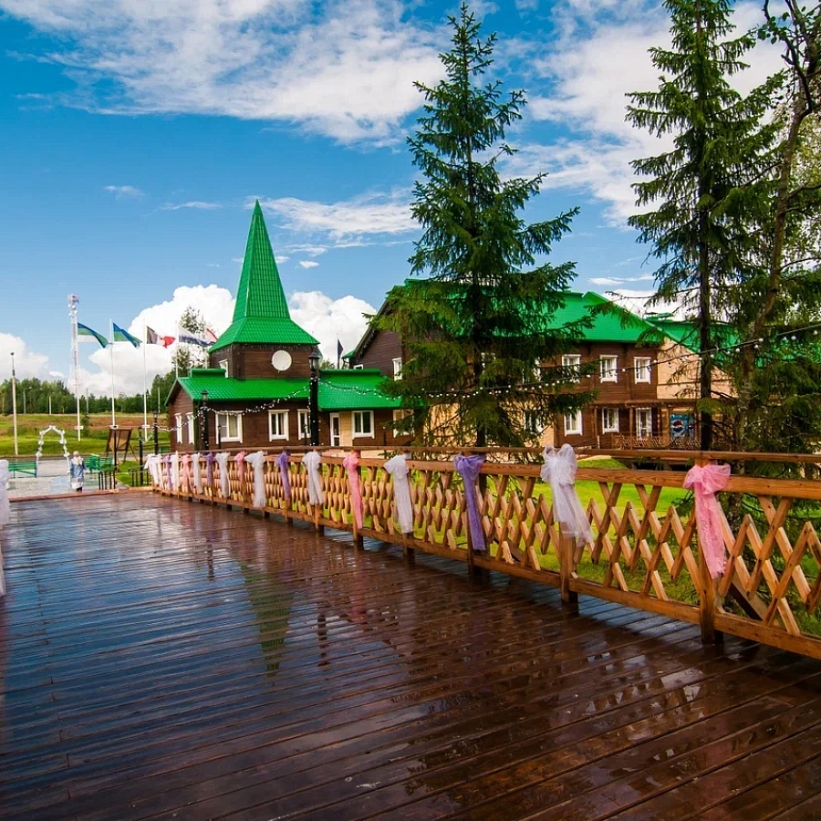 Финно-угорский этнопарк. 