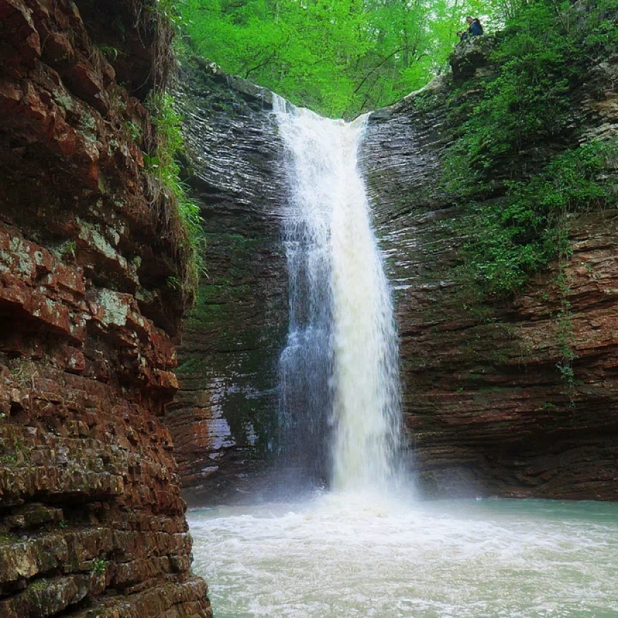 Водопады Руфабго. 