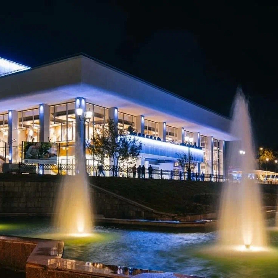 Липецкий академический театр драмы имени Л. Н. Толстого. 